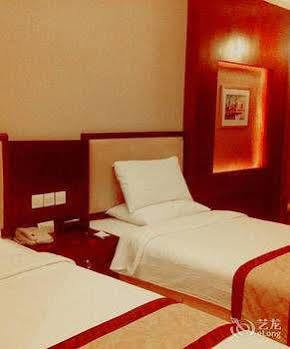 Wanyi Hotel Dongguan  Eksteriør billede