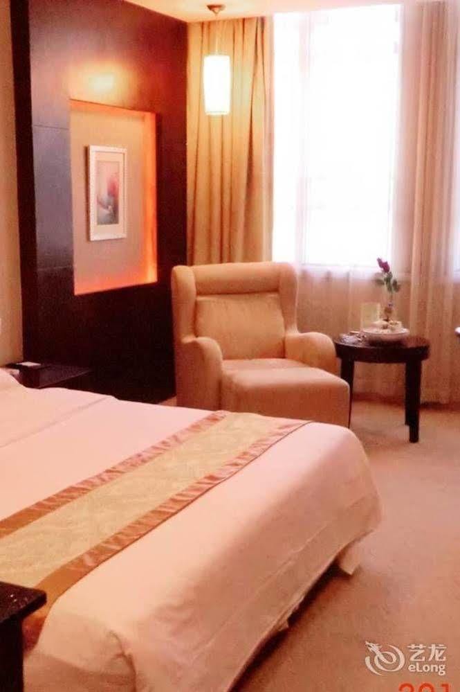 Wanyi Hotel Dongguan  Eksteriør billede