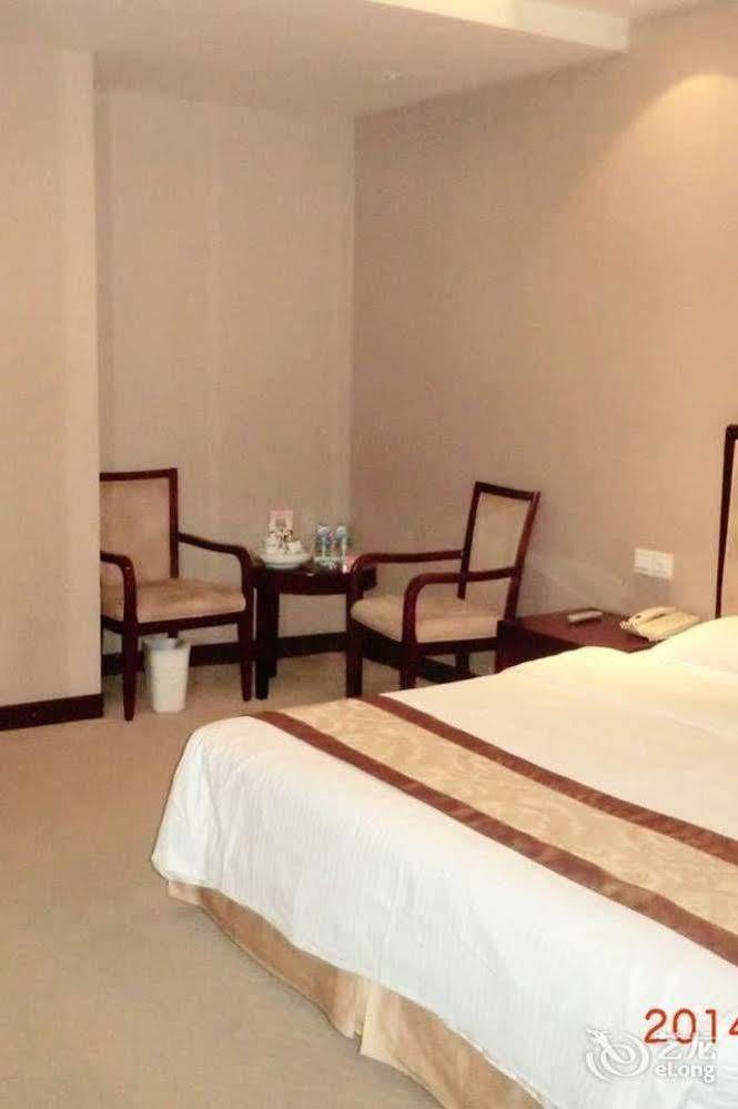 Wanyi Hotel Dongguan  Eksteriør billede